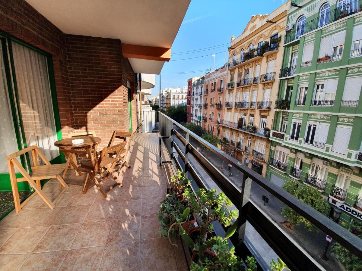 Apartamento Ruzafa 瓦伦西亚 外观 照片